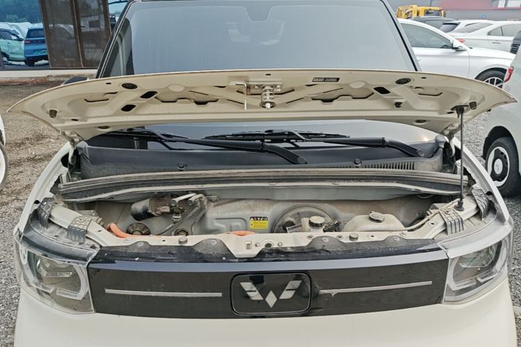 Used Wuling Hongguang MINIEV 2022 Macaron Premium Model – Lithium Iron Phosphate Engine Bay