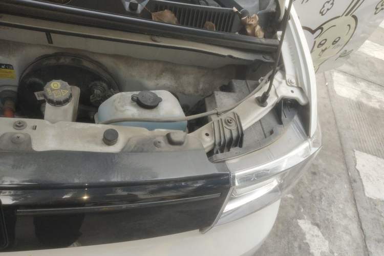 Used Wuling Hongguang MINIEV 2022 GAMEBOY 200km Gaming Edition with Lithium Iron Phosphate Engine Bay Left