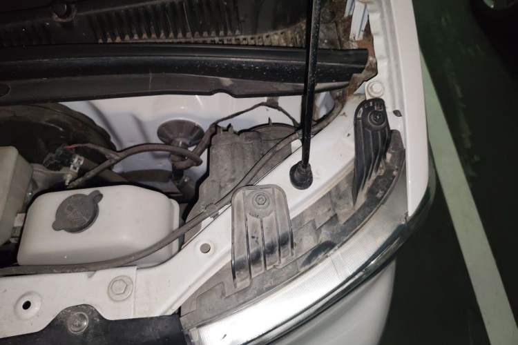 Used Wuling Hongguang MINIEV 2022 Enjoy Edition Lithium Iron Phosphate Engine Bay Left