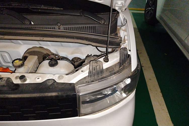 Used Wuling Hongguang MINIEV 2022 Easy Version Lithium Iron Phosphate Engine Bay Left
