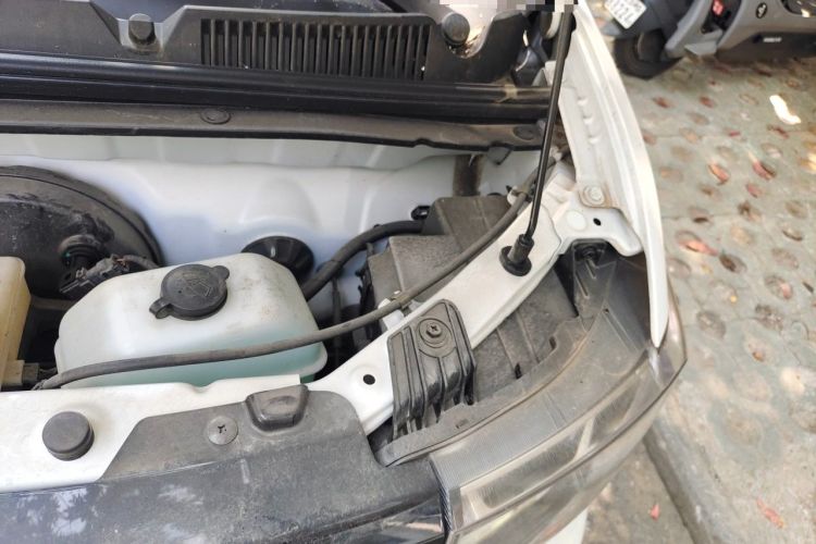 Used Wuling Hongguang MINIEV 2022 GAMEBOY 200km Gaming Edition with Lithium Iron Phosphate Engine Bay Left