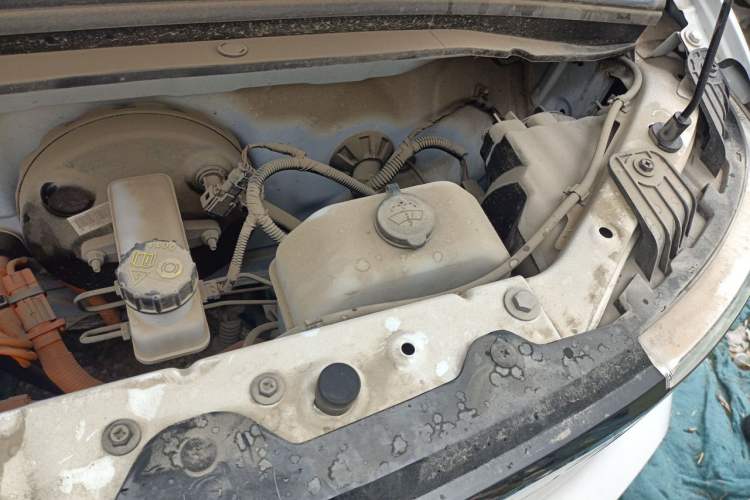 Used Wuling Hongguang MINIEV 2022 Easy Version Lithium Iron Phosphate Engine Bay Left