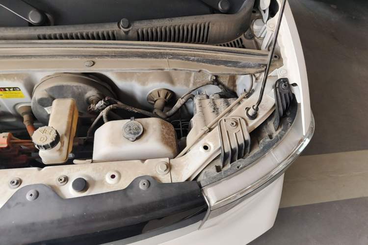Used Wuling Hongguang MINIEV 2022 Enjoy Edition Lithium-Ion Battery Engine Bay Left