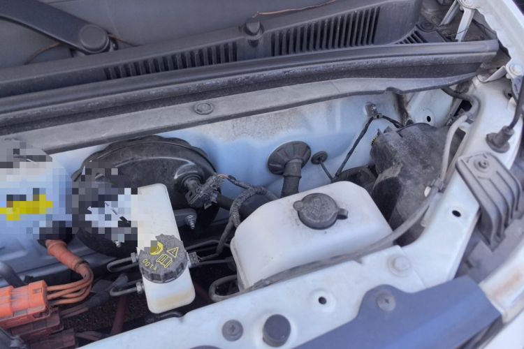 Used Wuling Hongguang MINIEV 2022 Zizai Version Lithium Iron Phosphate Engine Bay Left