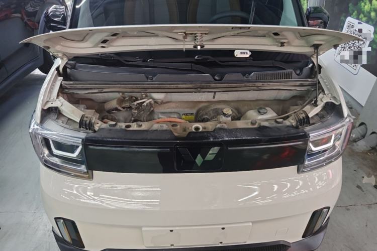 Used Wuling Hongguang MINIEV 2022 GAMEBOY 200km Gaming Edition with Lithium Iron Phosphate Engine Bay