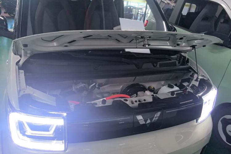 Used Wuling Hongguang MINIEV 2022 GAMEBOY 200km Gaming Edition with Lithium Iron Phosphate Engine Bay