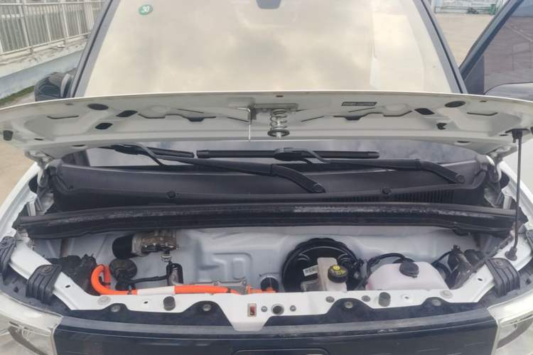 Used Wuling Hongguang MINIEV 2022 Easy Version Lithium Iron Phosphate Engine Bay