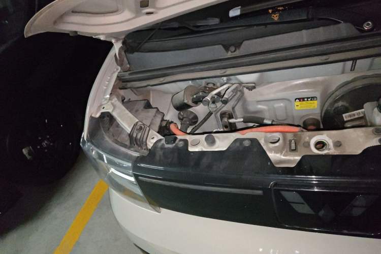 Used Wuling Hongguang MINIEV 2022 GAMEBOY 200km Gaming Edition with Lithium Iron Phosphate Engine Bay Right