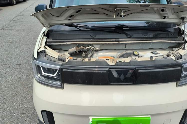 Used Wuling Hongguang MINIEV 2022 GAMEBOY 200km Gaming Edition with Lithium Iron Phosphate Engine Bay Right