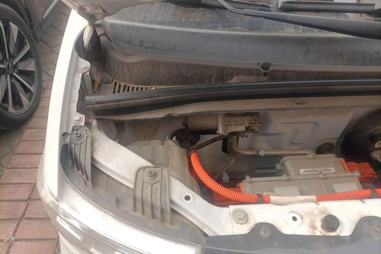 Used Wuling Hongguang MINIEV 2022 Easy Version Lithium Iron Phosphate Engine Bay Right