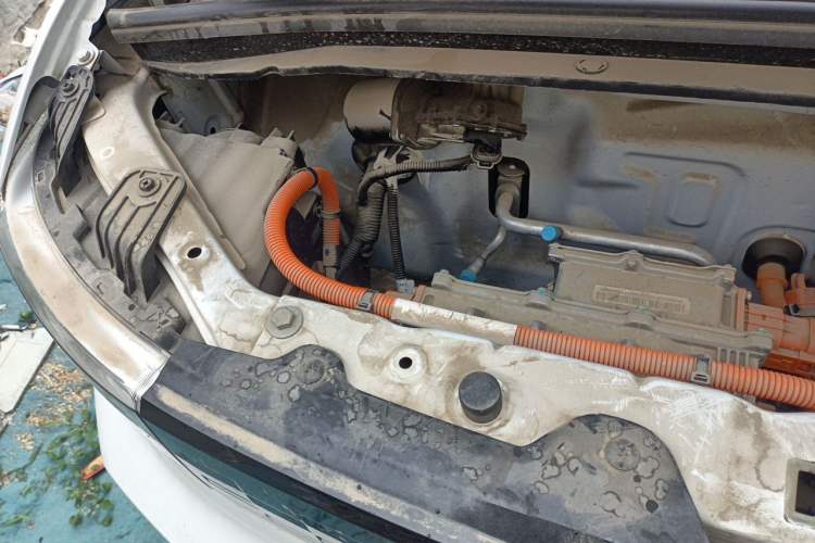 Used Wuling Hongguang MINIEV 2022 Easy Version Lithium Iron Phosphate Engine Bay Right