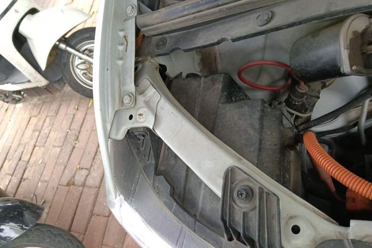 Used Wuling Hongguang MINIEV 2022 GAMEBOY 300km Enthusiast Model with Lithium Iron Phosphate Engine Bay Right