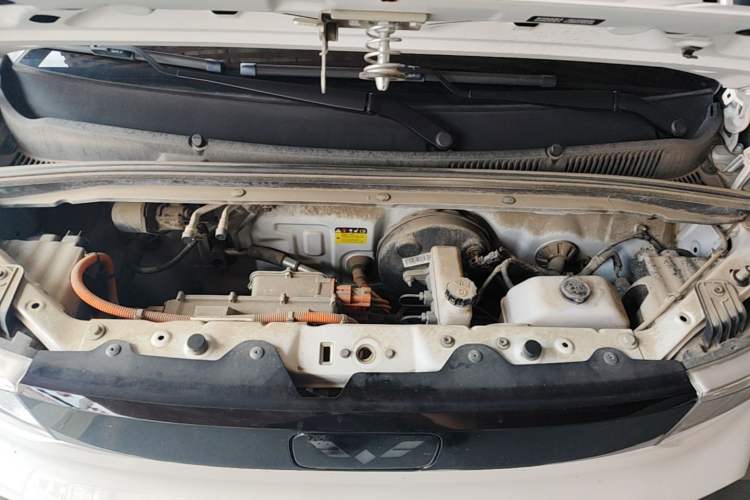 Used Wuling Hongguang MINIEV 2022 Enjoy Edition Lithium-Ion Battery Engine Bay