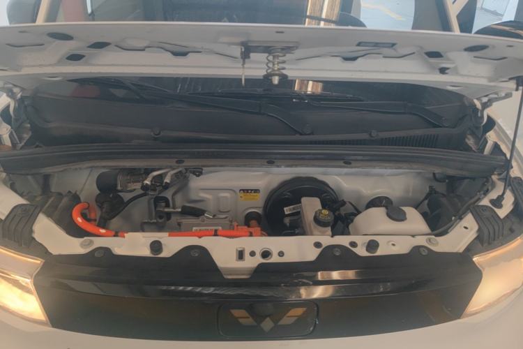 Used Wuling Hongguang MINIEV 2022 Zizai Version Lithium-NMC Engine Bay