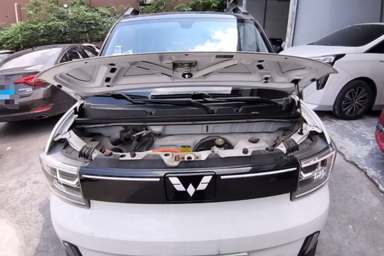 Used Wuling Hongguang MINIEV 2022 GAMEBOY 200km Gaming Edition with Lithium Iron Phosphate Engine Bay