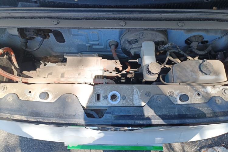 Used Wuling Hongguang MINIEV 2022 Easy Version Lithium-NMC Engine Bay
