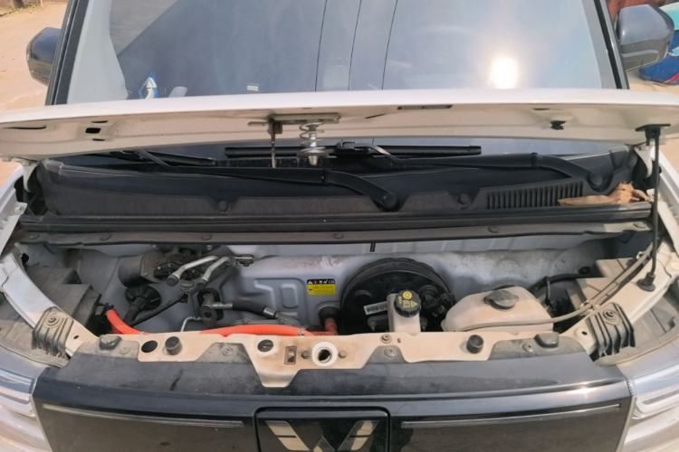 Used Wuling Hongguang MINIEV 2022 GAMEBOY 200km Gaming Edition with Lithium Iron Phosphate Engine Bay