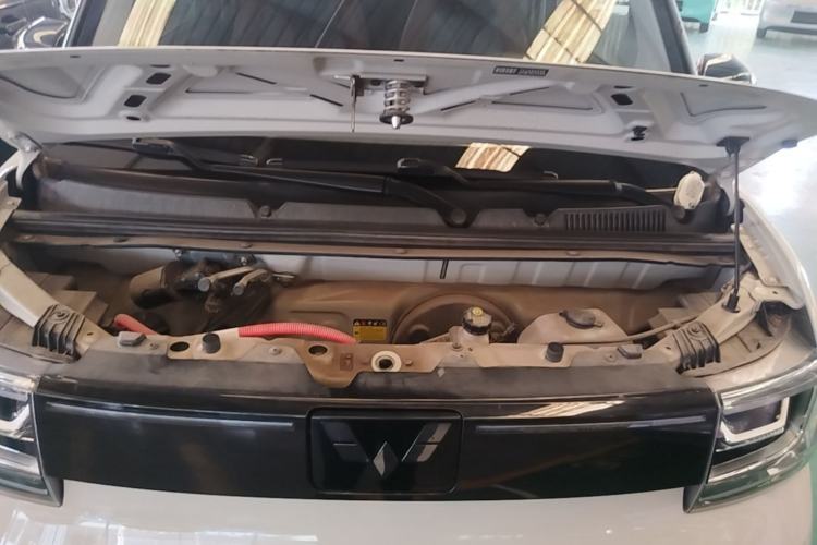 Used Wuling Hongguang MINIEV 2022 GAMEBOY 200km Gaming Edition with Lithium Iron Phosphate Engine Bay