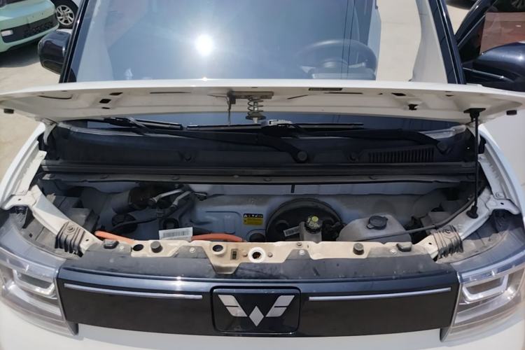 Used Wuling Hongguang MINIEV 2022 GAMEBOY 200km Gaming Edition with Lithium Iron Phosphate Engine Bay