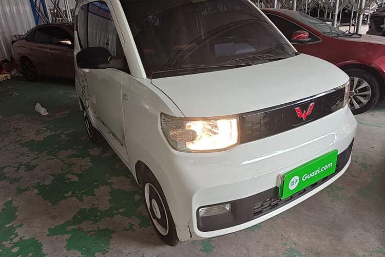 Used Wuling Hongguang MINIEV 2022 Easy Version Lithium-NMC Exterior 1