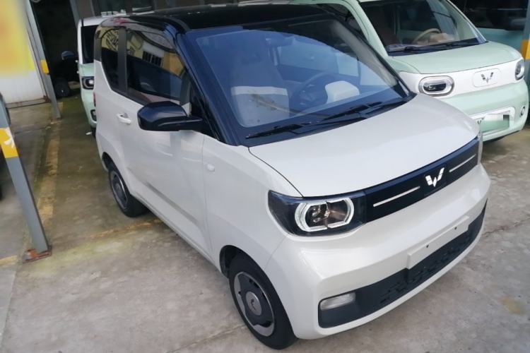 Used Wuling Hongguang MINIEV 2022 Macaron Premium Model – Lithium Iron Phosphate Exterior 1