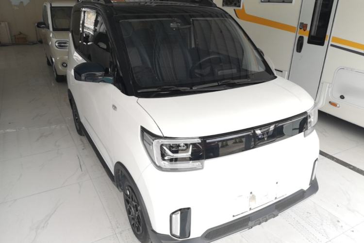 Used Wuling Hongguang MINIEV 2022 GAMEBOY 300km Enthusiast Model with Lithium Iron Phosphate Exterior 1