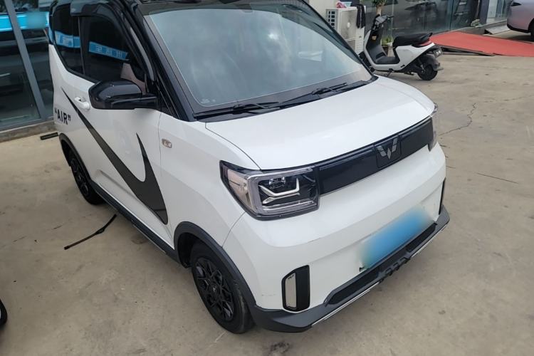 Used Wuling Hongguang MINIEV 2022 GAMEBOY 200km Gaming Edition with Lithium Iron Phosphate Exterior 1