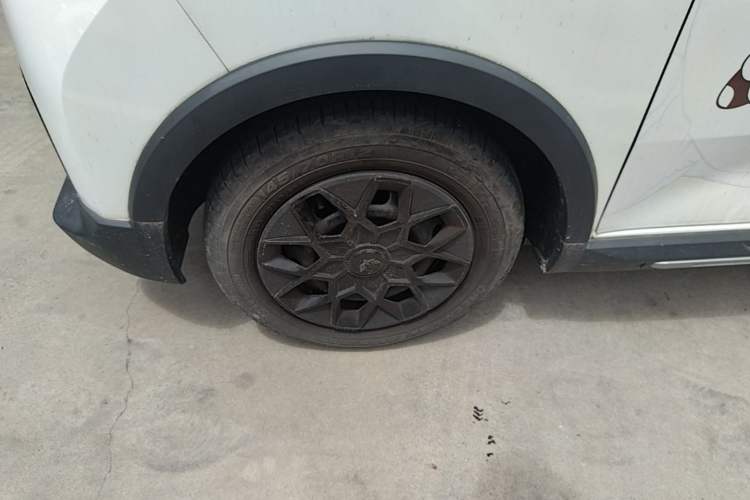 Used Wuling Hongguang MINIEV 2022 GAMEBOY 200km Gaming Edition with Lithium Iron Phosphate Exterior 2