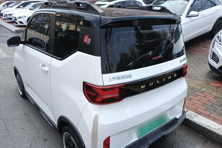 Used Wuling Hongguang MINIEV 2022 GAMEBOY 300km Enthusiast Model with Lithium Iron Phosphate Exterior 2