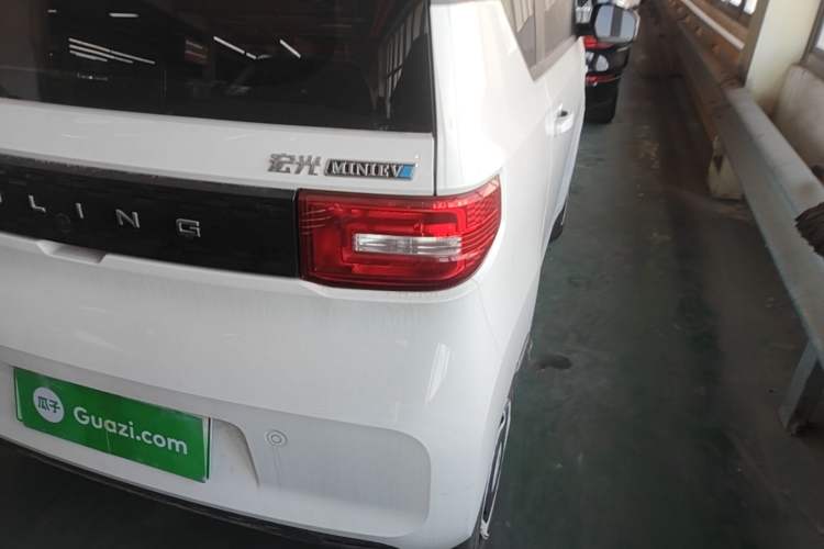 Used Wuling Hongguang MINIEV 2022 Easy Version Lithium Iron Phosphate Exterior 3