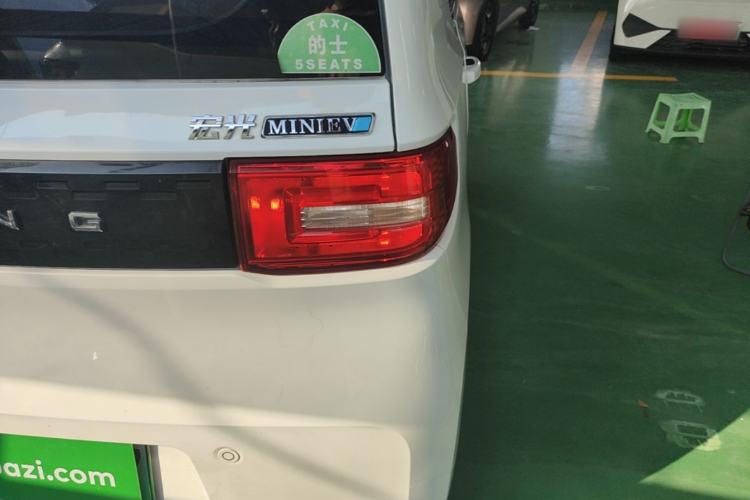 Used Wuling Hongguang MINIEV 2022 Easy Version Lithium Iron Phosphate Exterior 3