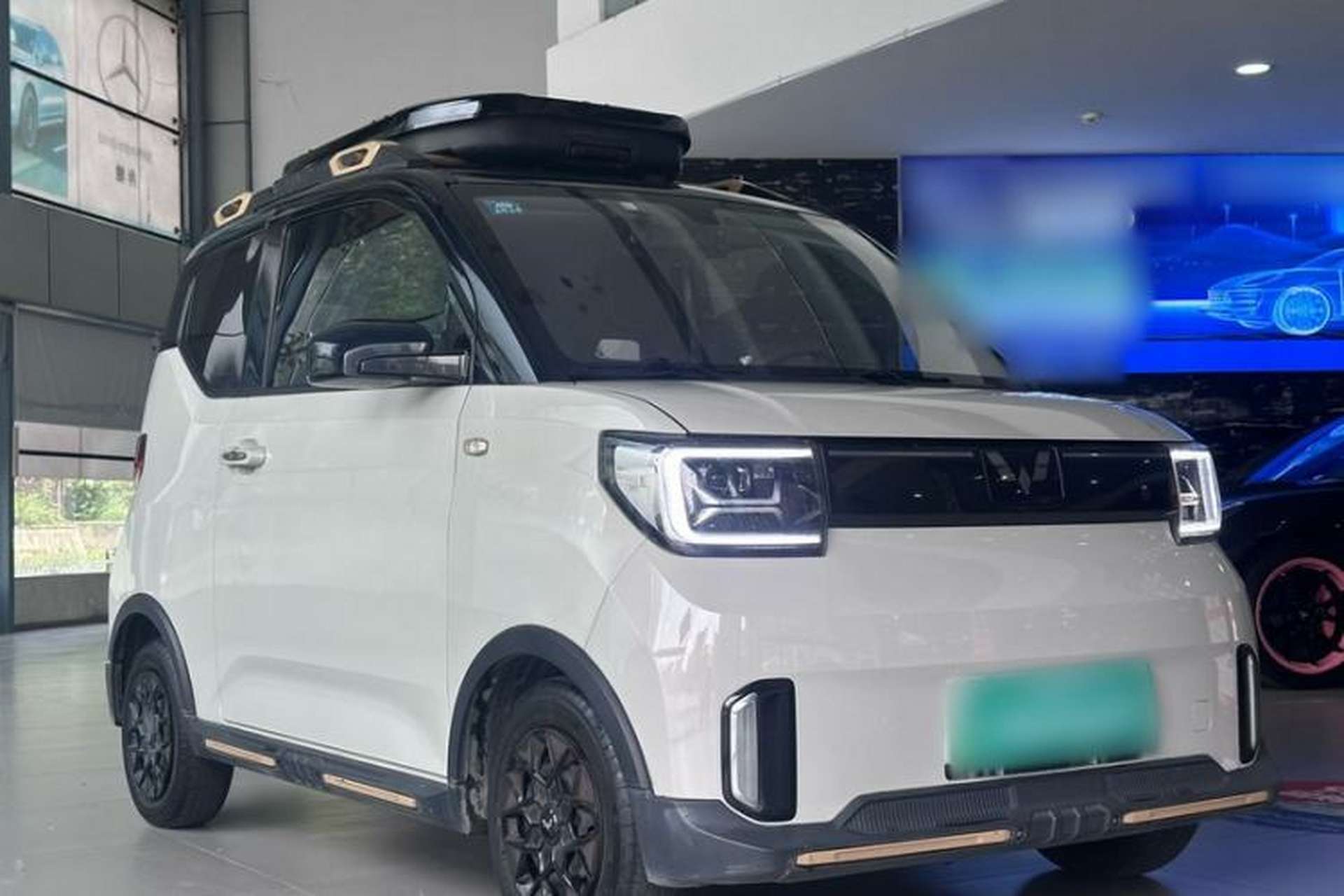 Used Wuling Hongguang MINIEV 2022 GAMEBOY 300km Enthusiast Model with Lithium Iron Phosphate Exterior 3
