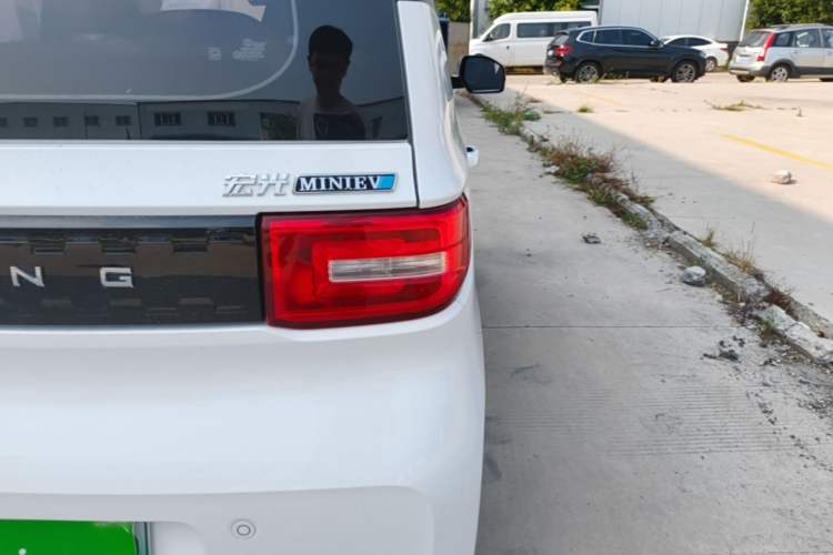 Used Wuling Hongguang MINIEV 2022 Easy Version Lithium Iron Phosphate Exterior 3