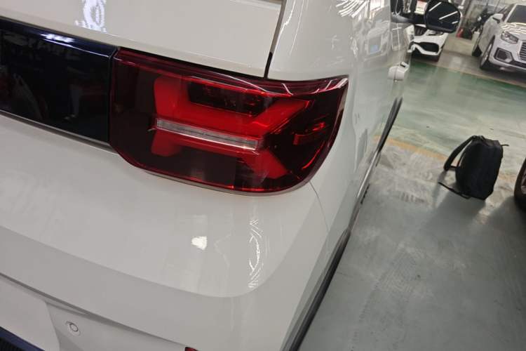 Used Wuling Hongguang MINIEV 2022 GAMEBOY 200km Gaming Edition with Lithium Iron Phosphate Exterior 3