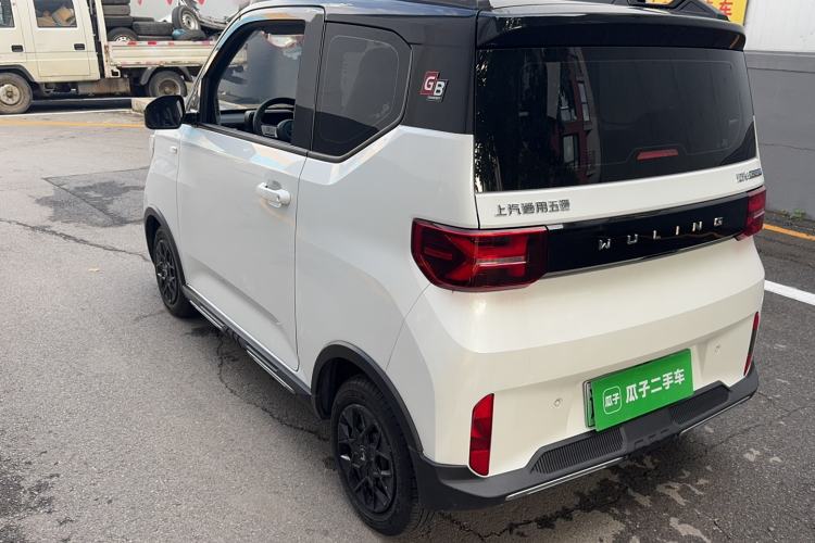 Used Wuling Hongguang MINIEV 2022 GAMEBOY 300km Enthusiast Model with Lithium Iron Phosphate Exterior 3