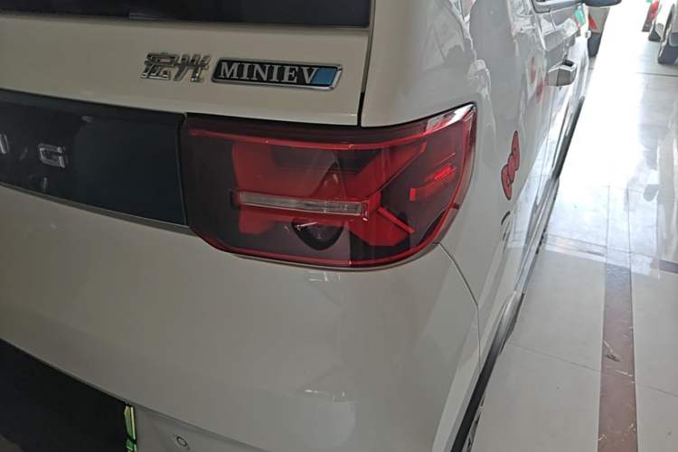 Used Wuling Hongguang MINIEV 2022 GAMEBOY 200km Gaming Edition with Lithium Iron Phosphate Exterior 3