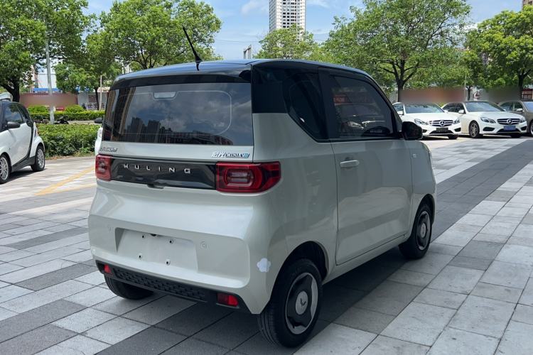 Used Wuling Hongguang MINIEV 2022 Macaron Premium Model – Lithium Iron Phosphate Exterior 4