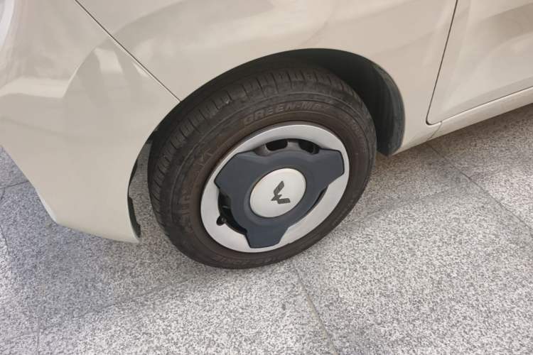 Used Wuling Hongguang MINIEV 2022 Macaron Premium Model – Lithium Iron Phosphate Exterior 4