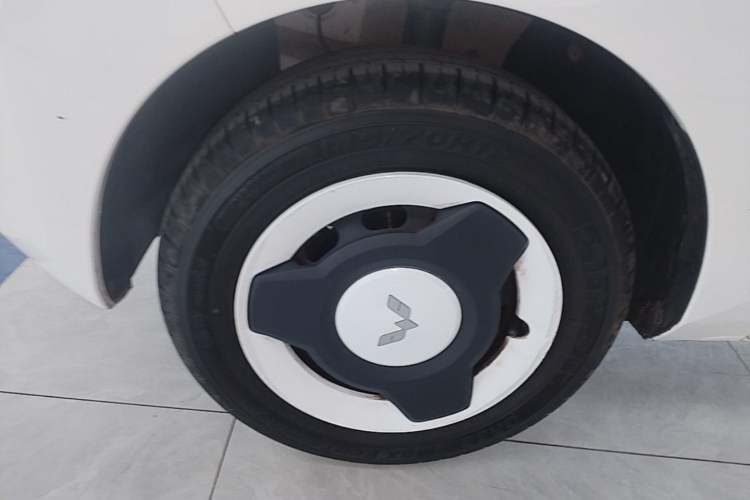 Used Wuling Hongguang MINIEV 2022 Easy Version Lithium Iron Phosphate Exterior 4