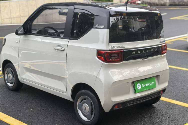 Used Wuling Hongguang MINIEV 2022 Macaron Premium Model – Lithium Iron Phosphate Exterior 4