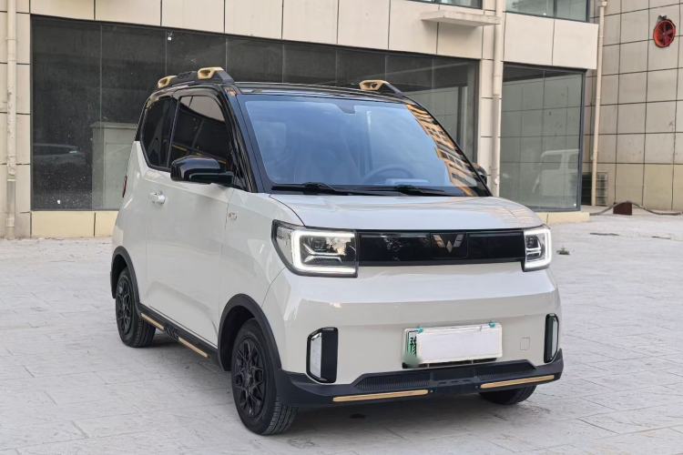 Used Wuling Hongguang MINIEV 2022 GAMEBOY 200km Gaming Edition with Lithium Iron Phosphate Exterior 5