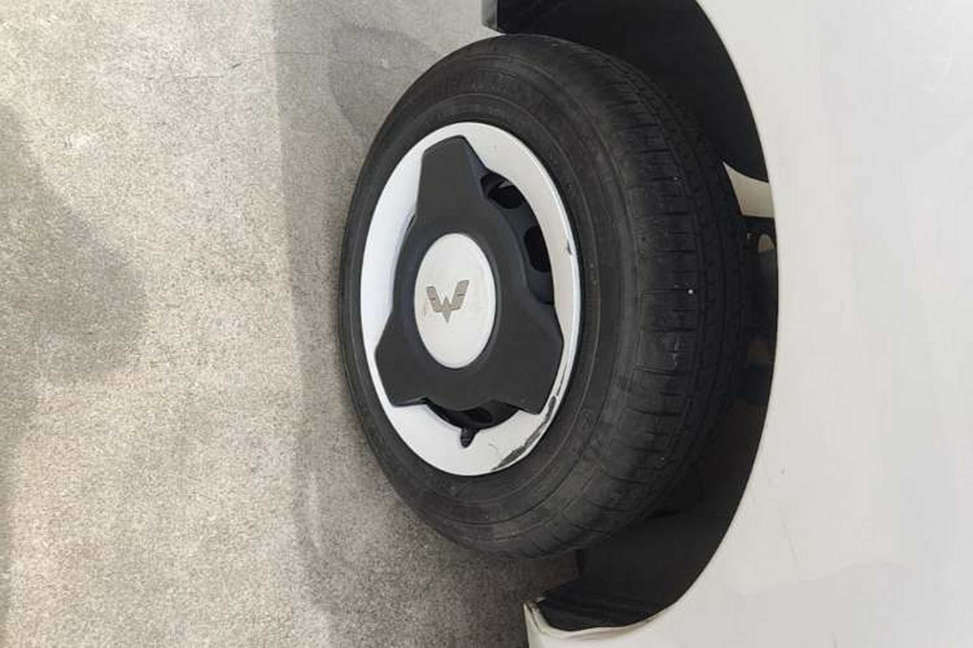 Used Wuling Hongguang MINIEV 2022 Zizai Version Lithium Iron Phosphate Exterior 5