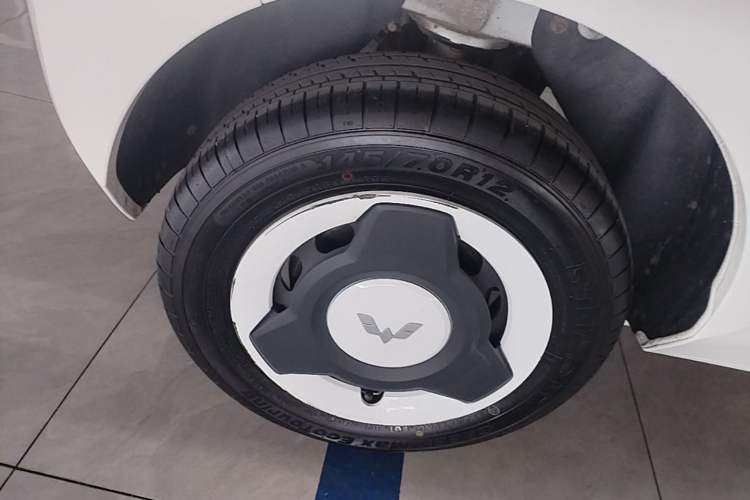 Used Wuling Hongguang MINIEV 2022 Easy Version Lithium Iron Phosphate Exterior 5