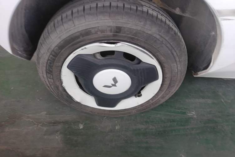 Used Wuling Hongguang MINIEV 2022 Easy Version Lithium Iron Phosphate Exterior 5