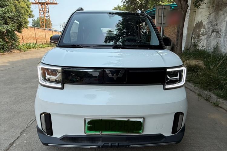 Used Wuling Hongguang MINIEV 2022 GAMEBOY 200km Gaming Edition with Lithium Iron Phosphate Exterior 5