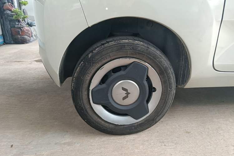 Used Wuling Hongguang MINIEV 2022 Macaron Premium Model – Lithium Iron Phosphate Exterior 5