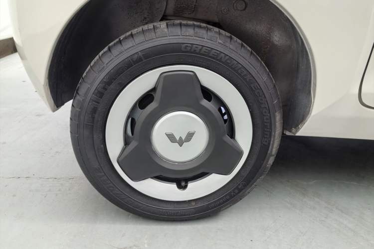 Used Wuling Hongguang MINIEV 2022 Macaron Fashion Model Lithium Iron Phosphate Exterior 5