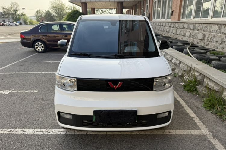 Used Wuling Hongguang MINIEV 2022 Easy Version Lithium Iron Phosphate Exterior 6