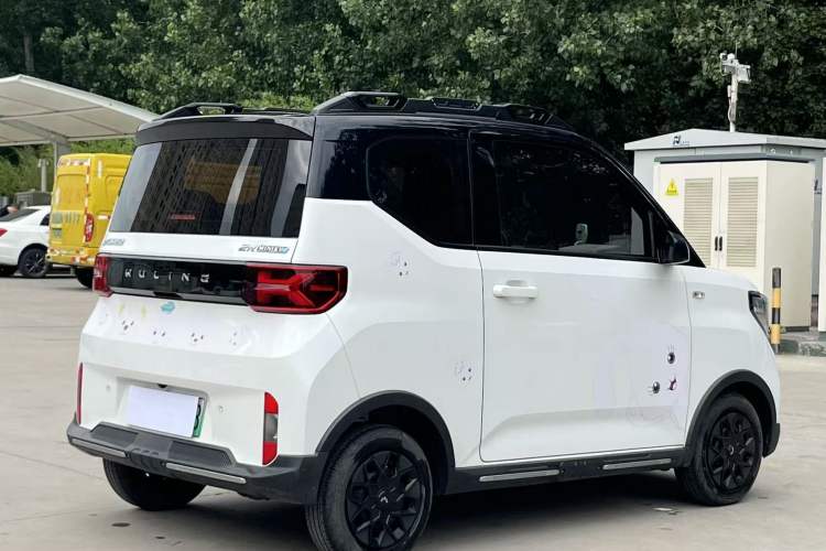 Used Wuling Hongguang MINIEV 2022 GAMEBOY 200km Gaming Edition with Lithium Iron Phosphate Exterior 6