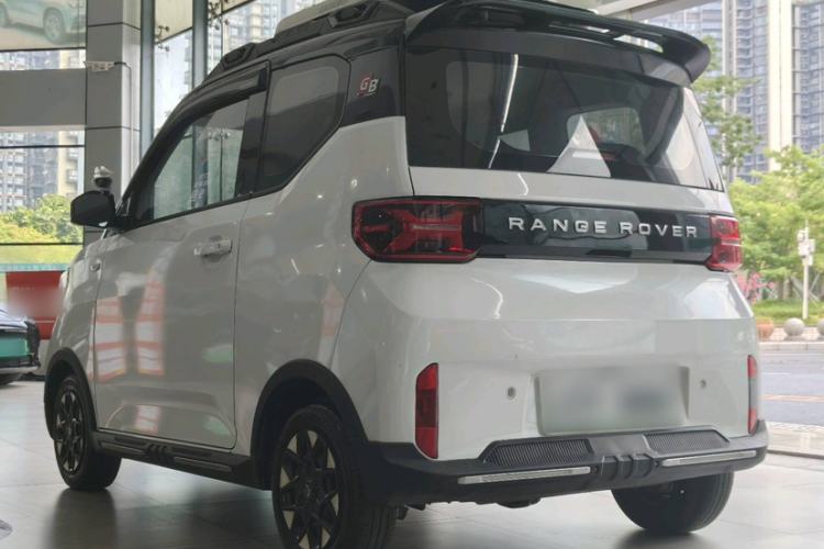 Used Wuling Hongguang MINIEV 2022 GAMEBOY 300km Enthusiast Model with Lithium Iron Phosphate Exterior 6